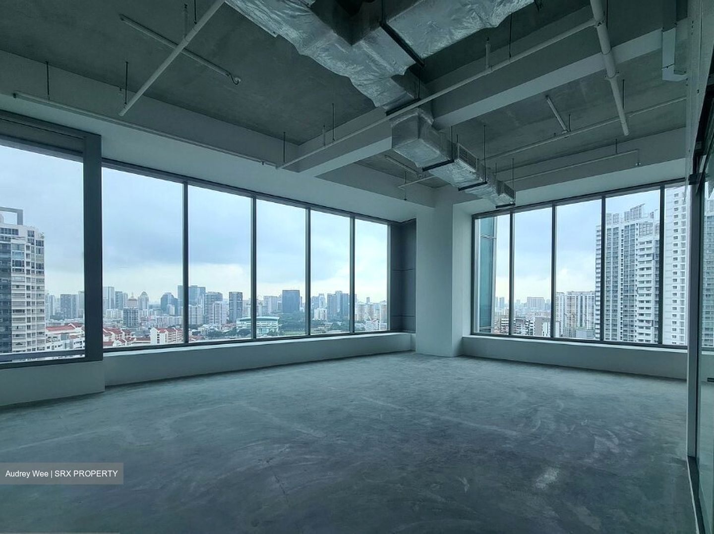 Arc 380 (D8), Office #504960911